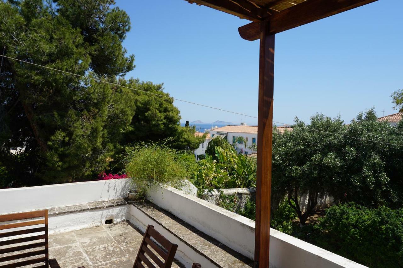 Two Olive Trees Guest House Spetses Town Ngoại thất bức ảnh
