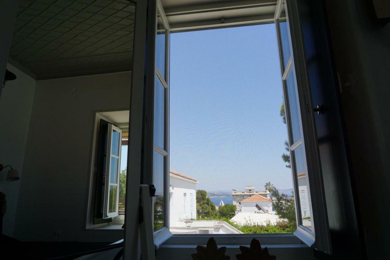Two Olive Trees Guest House Spetses Town Ngoại thất bức ảnh